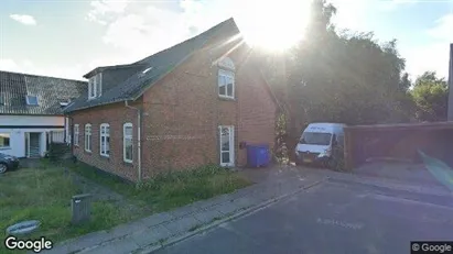 Boligudlejningsejendomme til salg i Lunderskov - Foto fra Google Street View