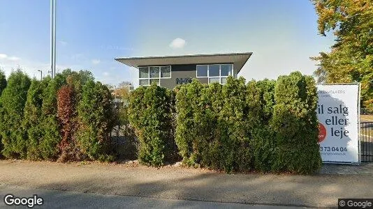 Erhvervslejemål til salg i Nærum - Foto fra Google Street View