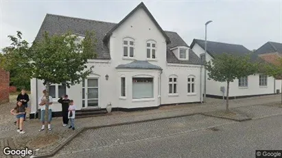 Boligudlejningsejendomme til salg i Oksbøl - Foto fra Google Street View