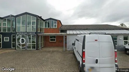 Kontorlokaler til leje i Løsning - Foto fra Google Street View