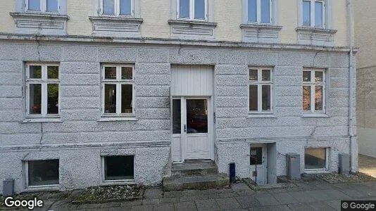 Boligudlejningsejendomme til salg i Aalborg Centrum - Foto fra Google Street View
