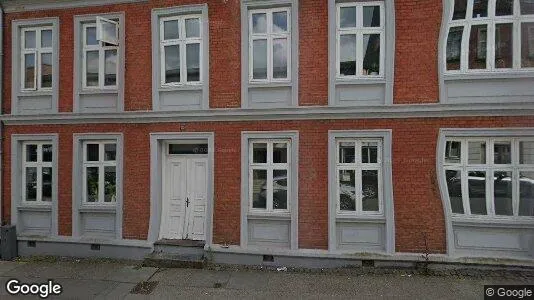 Boligudlejningsejendomme til salg i Randers C - Foto fra Google Street View