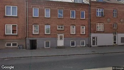 Boligudlejningsejendomme til salg i Randers C - Foto fra Google Street View