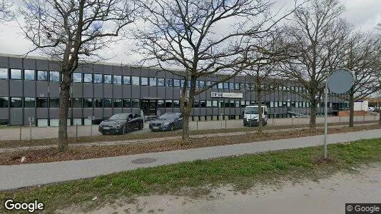 Erhvervsgrunde til leje i Hvidovre - Foto fra Google Street View