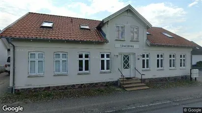 Boligudlejningsejendomme til salg i Tørring - Foto fra Google Street View