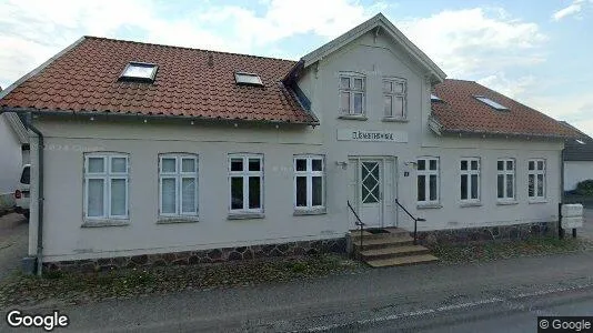 Boligudlejningsejendomme til salg i Tørring - Foto fra Google Street View