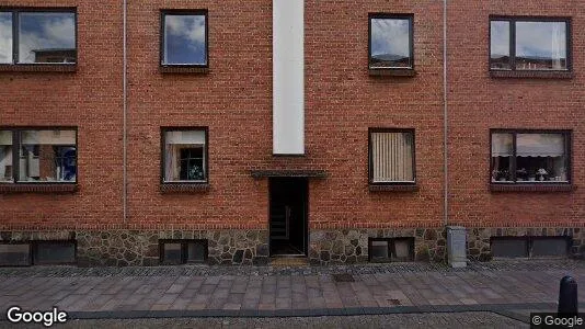 Boligudlejningsejendomme til salg i Brande - Foto fra Google Street View