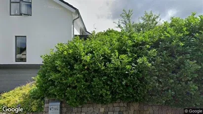 Boligudlejningsejendomme til salg i Humlebæk - Foto fra Google Street View