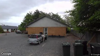 Boligudlejningsejendomme til salg i Nørre Snede - Foto fra Google Street View