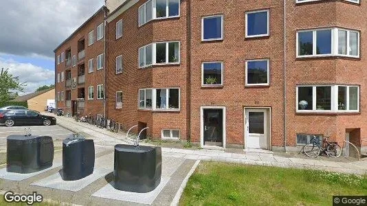 Boligudlejningsejendomme til salg i Århus N - Foto fra Google Street View