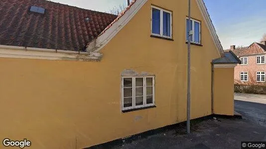 Boligudlejningsejendomme til salg i Fårevejle - Foto fra Google Street View