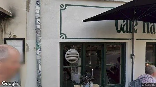 Boligudlejningsejendomme til salg i København K - Foto fra Google Street View