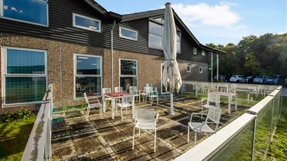 LAGER OG KONTOR I ROLIGE OMGIVELSER