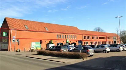 Erhvervslejemål i centrum af Skive.