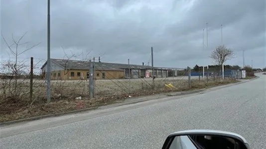 Lagerlokaler til leje i Aarup - billede 1