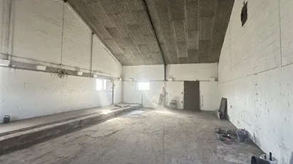 Ny renoververet lager til leje