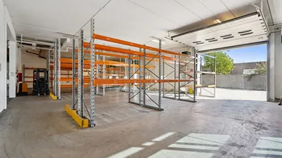 LAGER- OG KONTORLEJEMÅL I DET ATTRAKTIVE AVEDØREHOLME