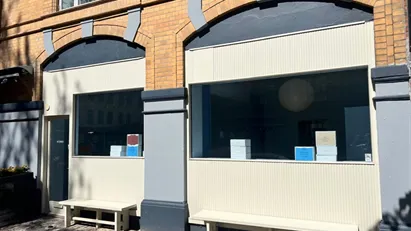 Butik / Kontor / Klinik eller andet på Frederiksberg C på ca. 90 kvm. Nær Forum og Metro