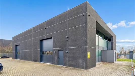 Lagerlokaler til leje i Smørum - billede 2