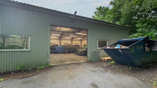 Boligudlejningsejendomme til salg i Them - billede 4