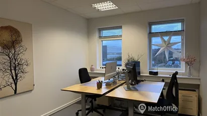 Kontor med fælles mødelokaler