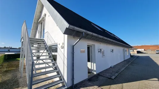 Kontorlokaler til leje i Hadsten - billede 1