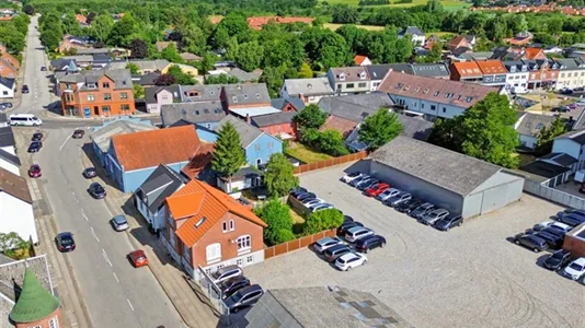 Boligudlejningsejendomme til salg i Tørring - billede 4