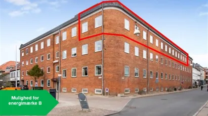 Velbeliggende kontorlokaler på 2.sal i Kolding centrum!
