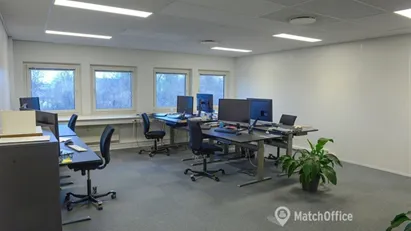 Pænt og velindrettet kontor til lav m2 pris