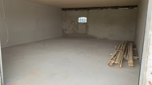 Lagerlokaler til leje i Helsinge - billede 2
