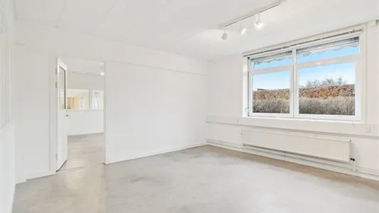 Lagerlokaler til leje i Helsinge - billede 5