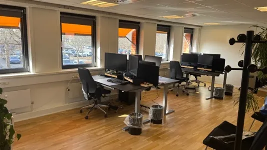 Kontorfællesskaber til leje i Tranbjerg J - billede 9