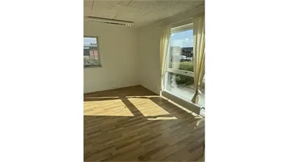 Kontor klar til udlejning