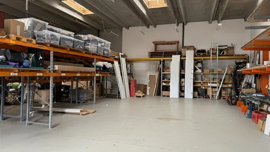 Lagerlokaler til leje i Farum - billede 2