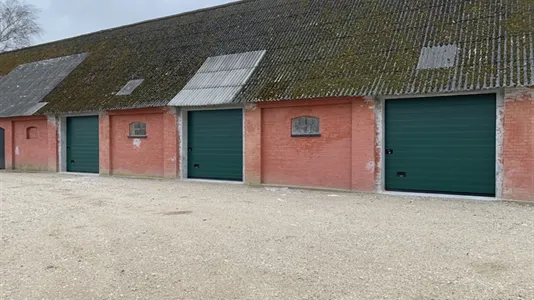 Lagerlokaler til leje i Helsinge - billede 1