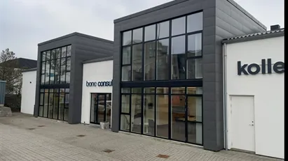 Lækre synlige kontor lokaler, direkte ud til Hobrovej