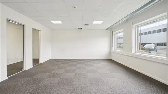 Kontorlokaler til leje i Brøndby - billede 6