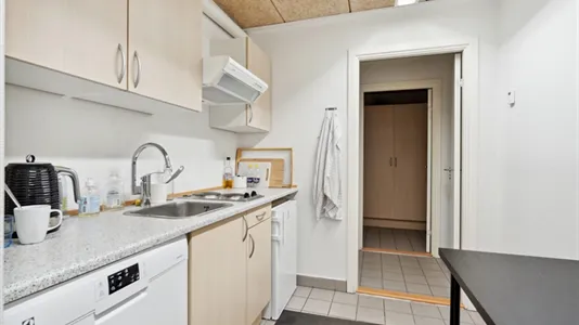 Lagerlokaler til leje i Odense SØ - billede 12