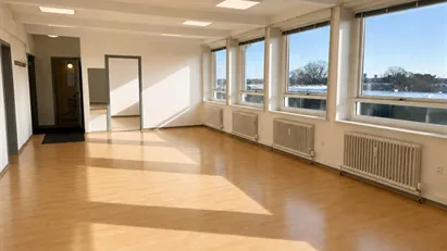 KLINIK ELLER KONTOR PÅ TOPPEN AF RØDOVRE TIL LEJE