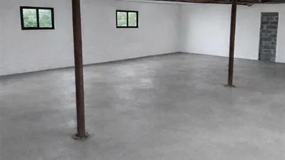 Helt nyistandsat og opvarmet erhvervslokale/lager på 160 m² – Hastrupvej, Køge