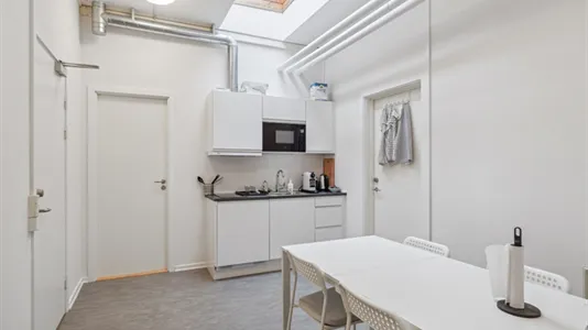 Lagerlokaler til leje i Farum - billede 7