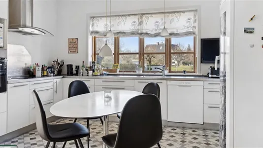 Boligudlejningsejendomme til salg i Odense C - billede 5