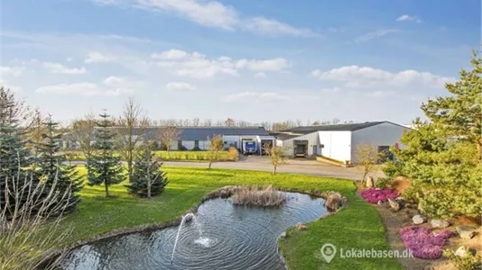 Lagerlokaler til leje i Løsning - billede 2